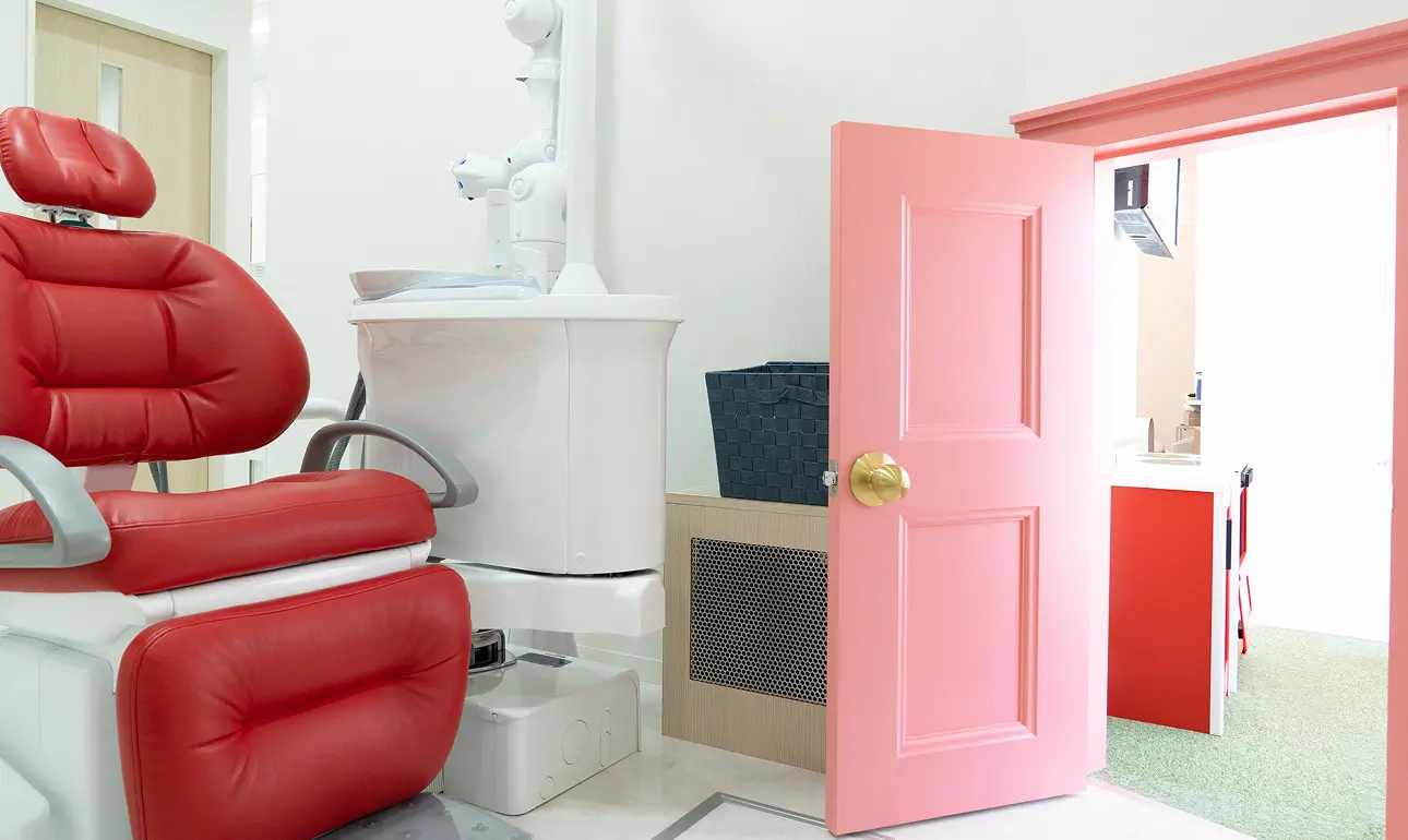 最新の設備と衛生管理の整った個別治療室